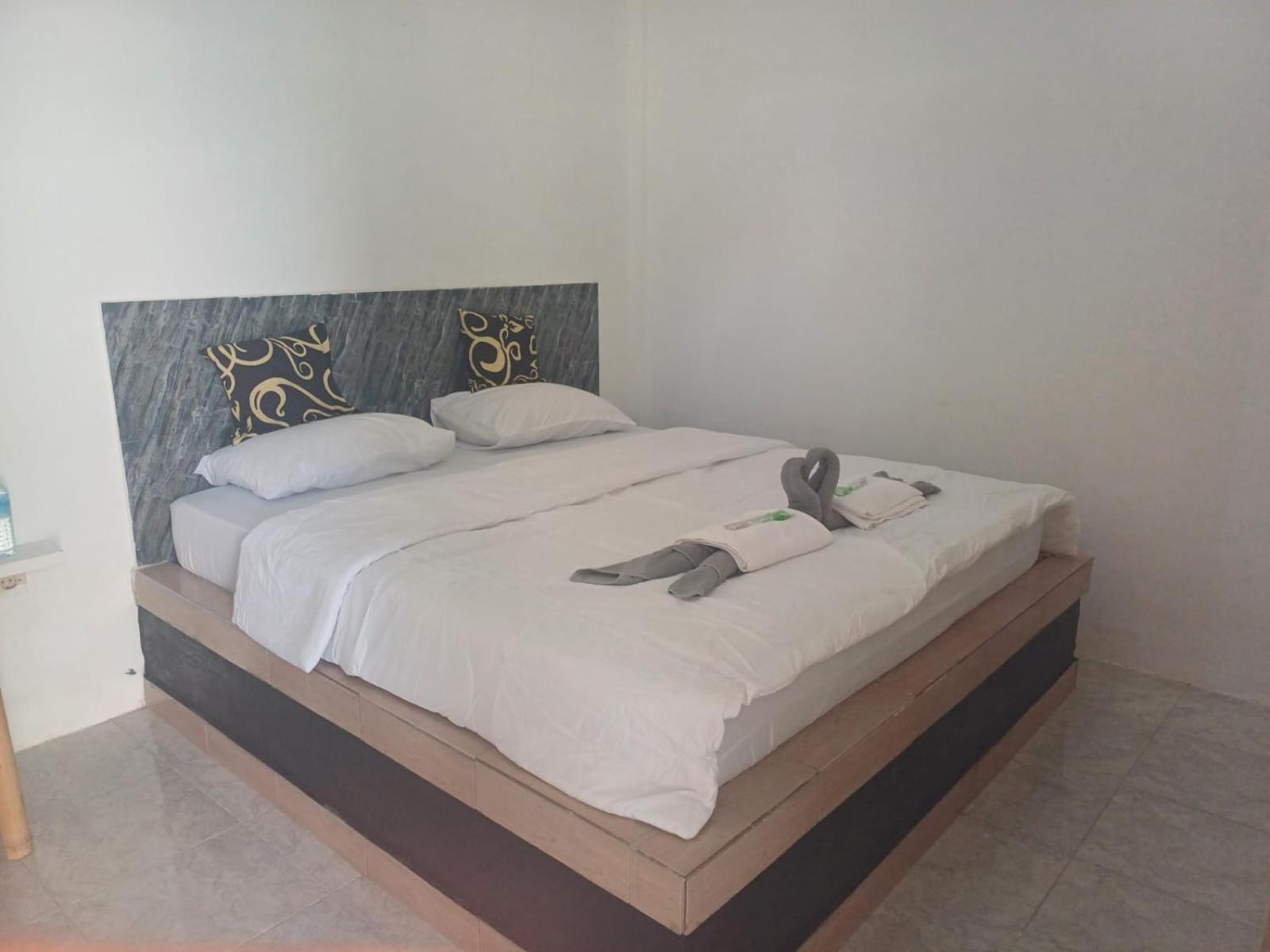 Black Sweet Homestay Dua Gili Air Exterior photo