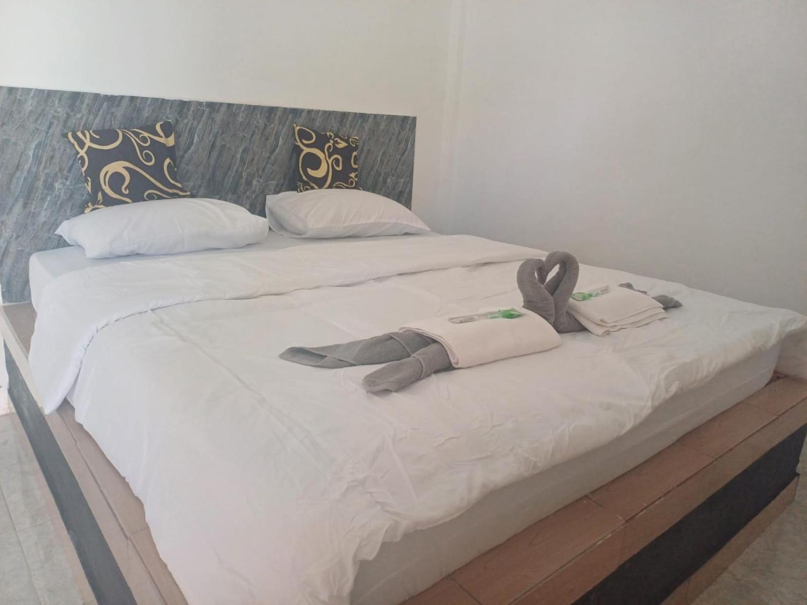 Black Sweet Homestay Dua Gili Air Exterior photo
